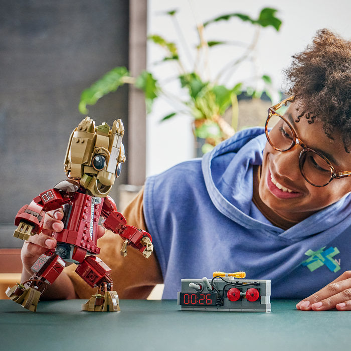 LEGO Marvel Super Heroes 76341 — Groot în uniformă Ravager – imagine 1