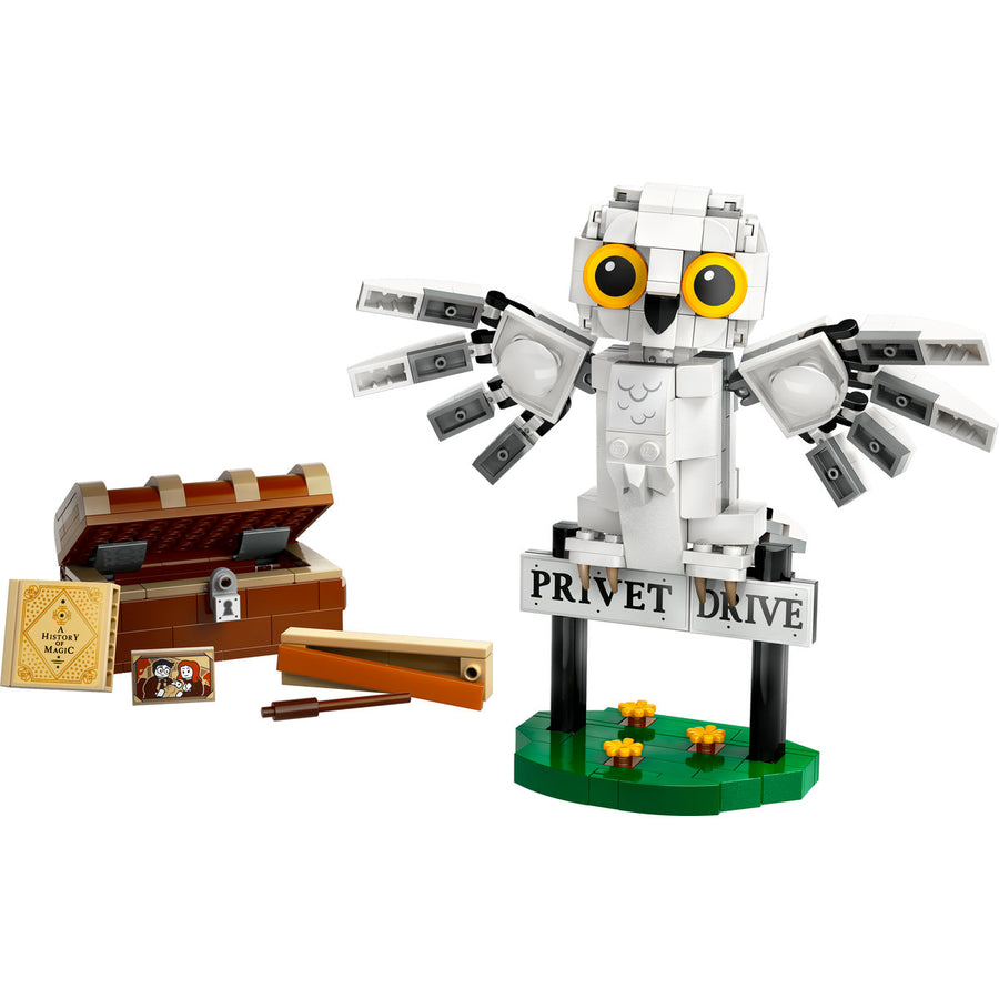 LEGO Harry Potter 76425 — Hedwig pe Privet Drive nr. 4 – imagine 7