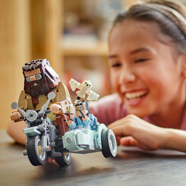 LEGO Harry Potter 76443 — Hagrid™ și Harry pe motocicleta – imagine 7