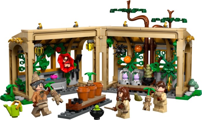 LEGO Harry Potter 76445 Castelul Hogwarts: Lecția de ierbologie — cutia originală