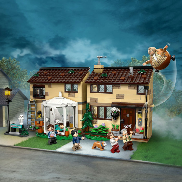 LEGO Harry Potter 76451 — Privet Drive: Vizita mătușii Marge – imagine 8