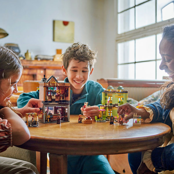 LEGO Harry Potter 76452 — Furnituri Vâjthaț de calitate și magazin de înghețată – imagine 6