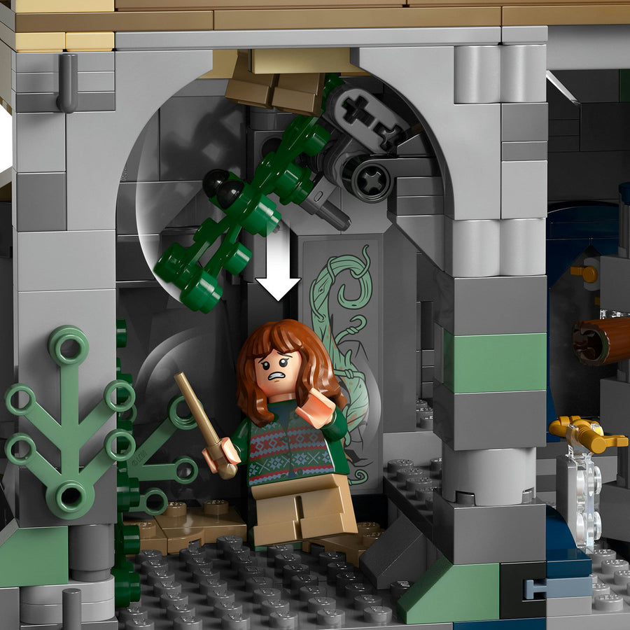 LEGO Harry Potter 76454 — Castelul Hogwarts: Turnul principal – imagine 5