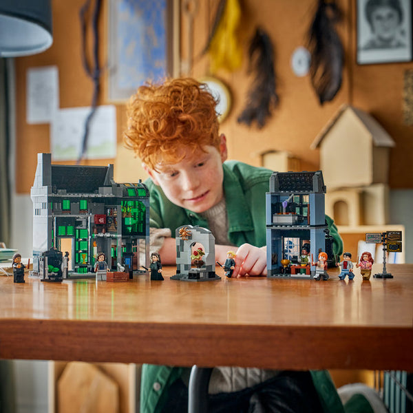 LEGO Harry Potter 76471 — Magazinele de vrăjitorii de pe Aleea Nocturnă – imagine 5