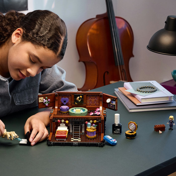 LEGO Wednesday 76785 — Apartamentul lui Mâna – imagine 8