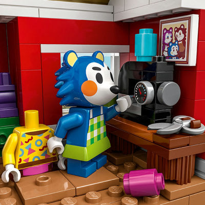 LEGO Animal Crossing 77055 — Magazinul de haine detinut de Able Sisters – imagine 9