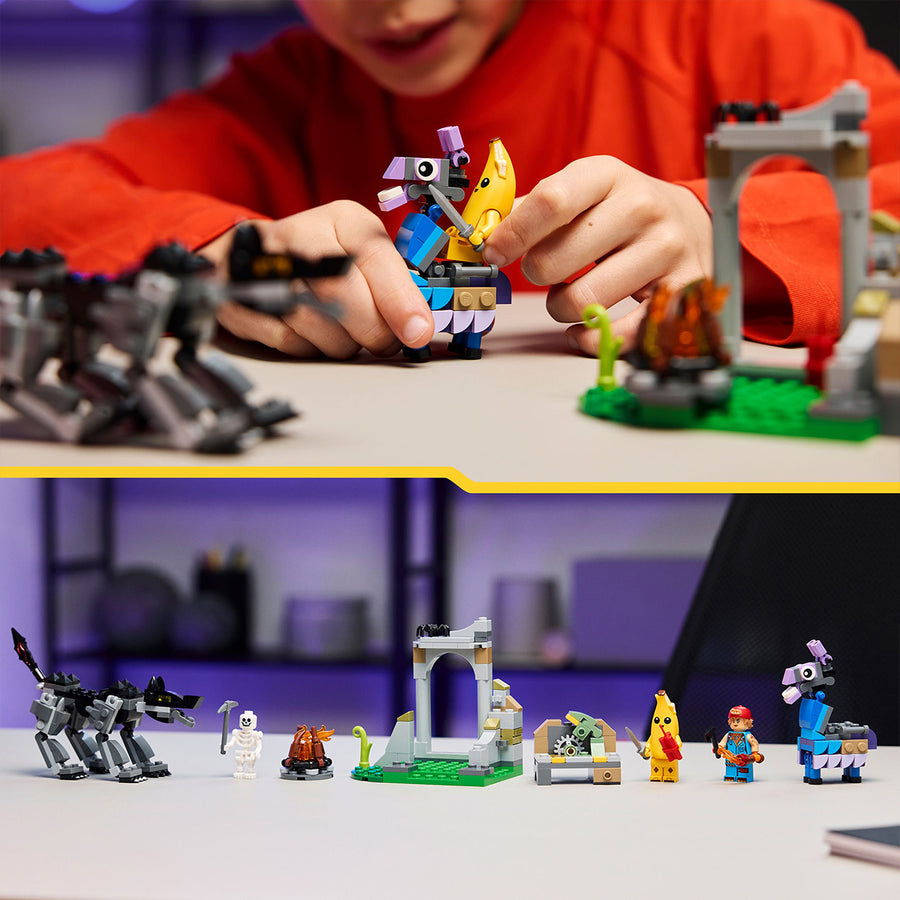 LEGO FORTNITE 77075 — Tabara lui Peely și Sparkplug – imagine 6