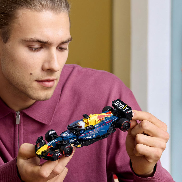 LEGO Speed Champions 77243 — Masina de curse F1® Oracle Red Bull Racing RB20 – imagine 8
