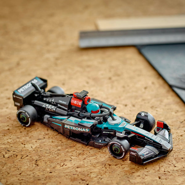 LEGO Speed Champions 77244 — Masina de curse Mercedes-AMG F1® W15 – imagine 6