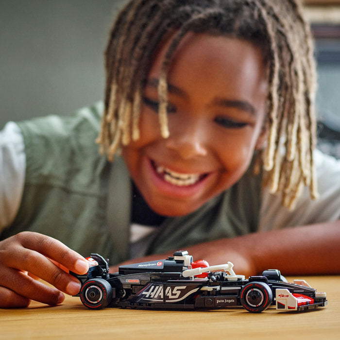 LEGO Speed Champions 77250 — Masina de curse MoneyGram Haas F1® Team VF-24 – imagine 8